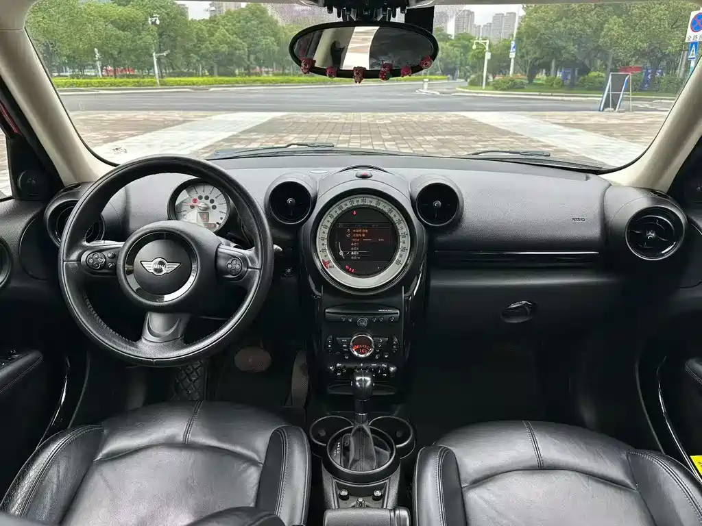 MINI COUNTRYMAN 1.6 T COOPER ALL4 Excitement