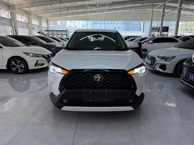 Toyota Corolla Cross 2.0 L Pioneer