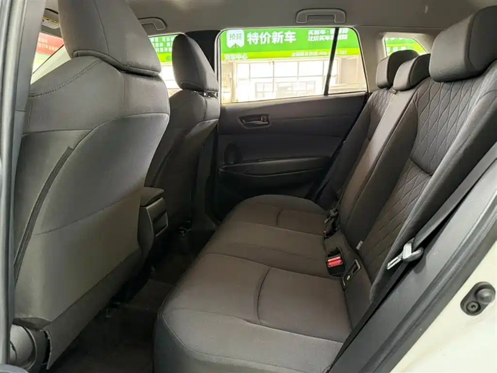 Corolla Cross 2.0 L Pioneer