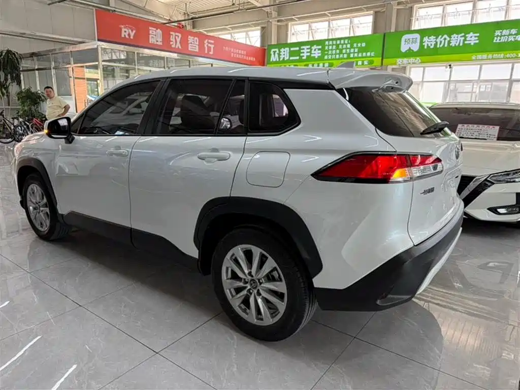 Corolla Cross 2.0 L Pioneer