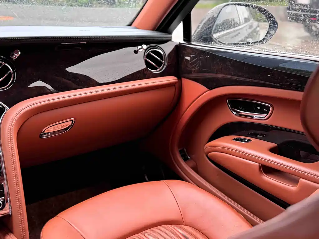 Mulsanne 6.8 T Mulliner Special Edition