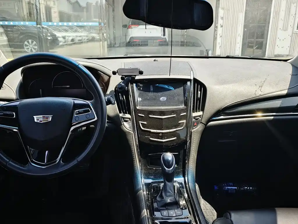 Cadillac ATS-L 28 T Tech