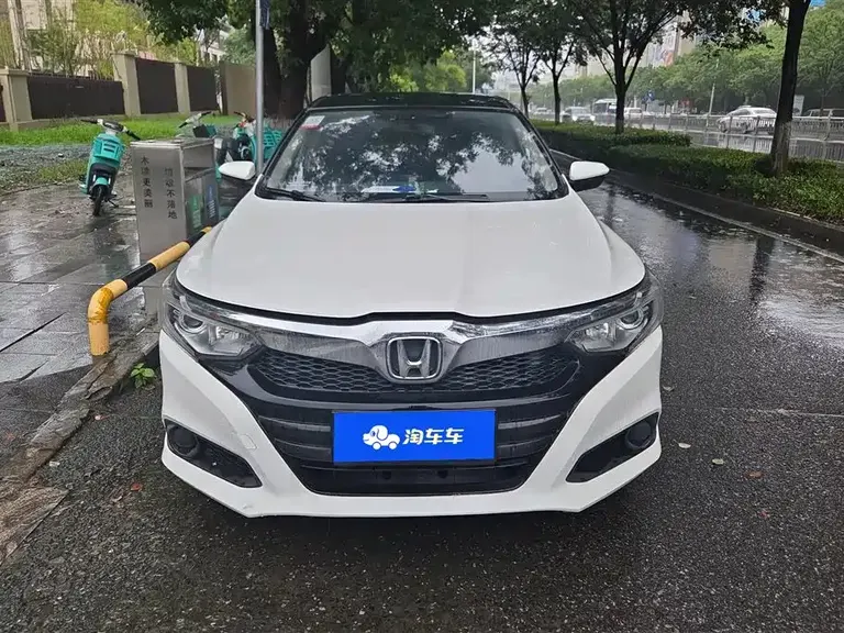 Honda Crider 180 Turbo CVT Comfort CN-V