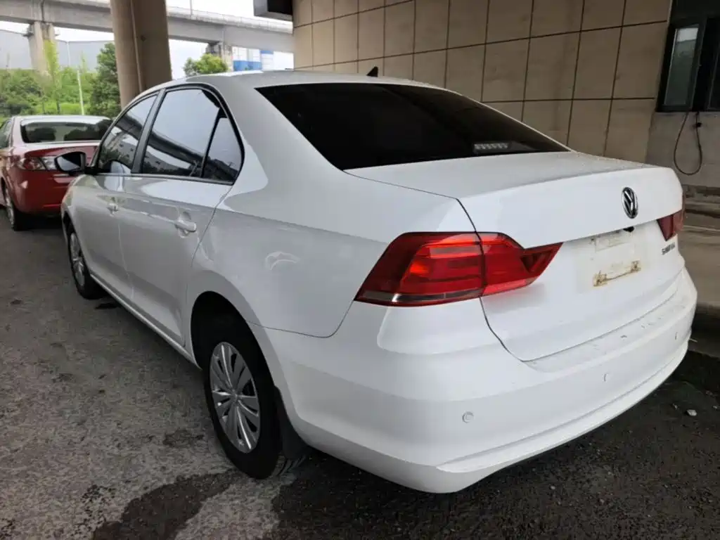 Santana 1.5 L Auto Style