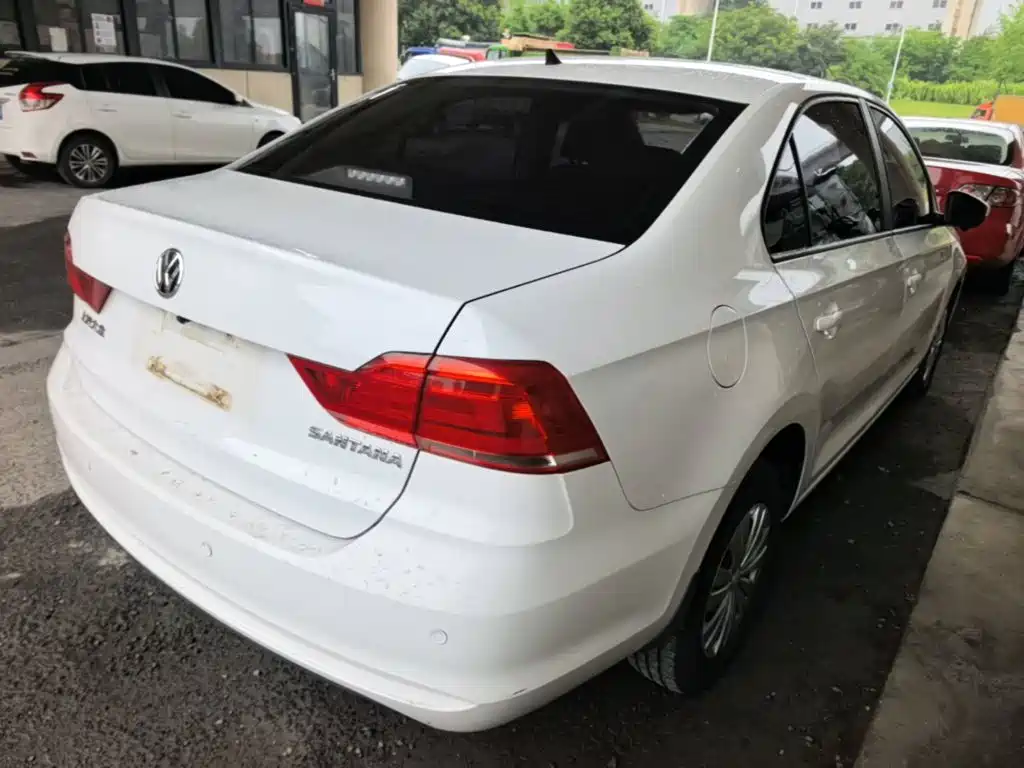 Santana 1.5 L Auto Style