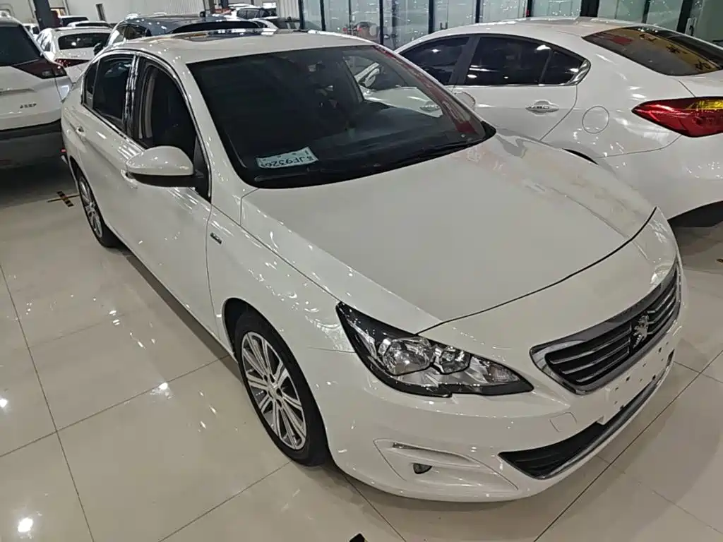 Peugeot 408 350 THP Auto Luxury