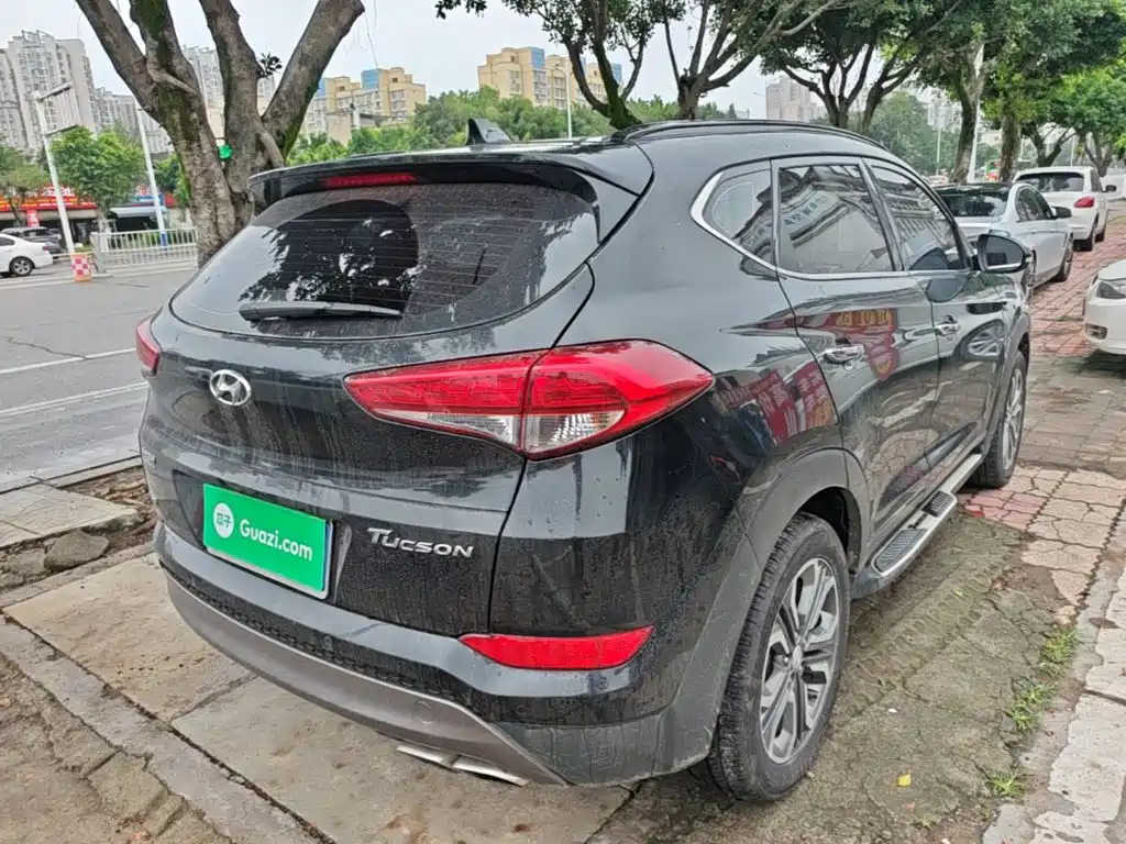 Tucson 1.6 T DCT 2 WD Leading