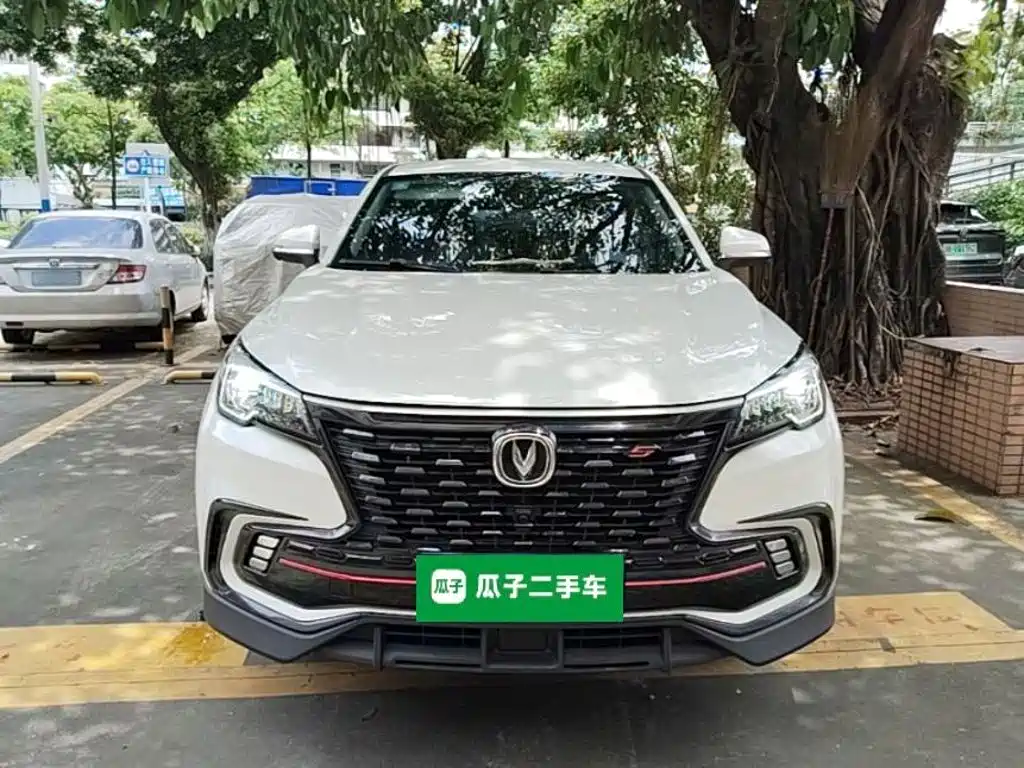 Changan CS85 Coupe 1.5 T DCT Luxury