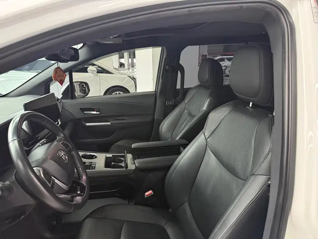 Sienna 2.5 L Hybrid Comfort