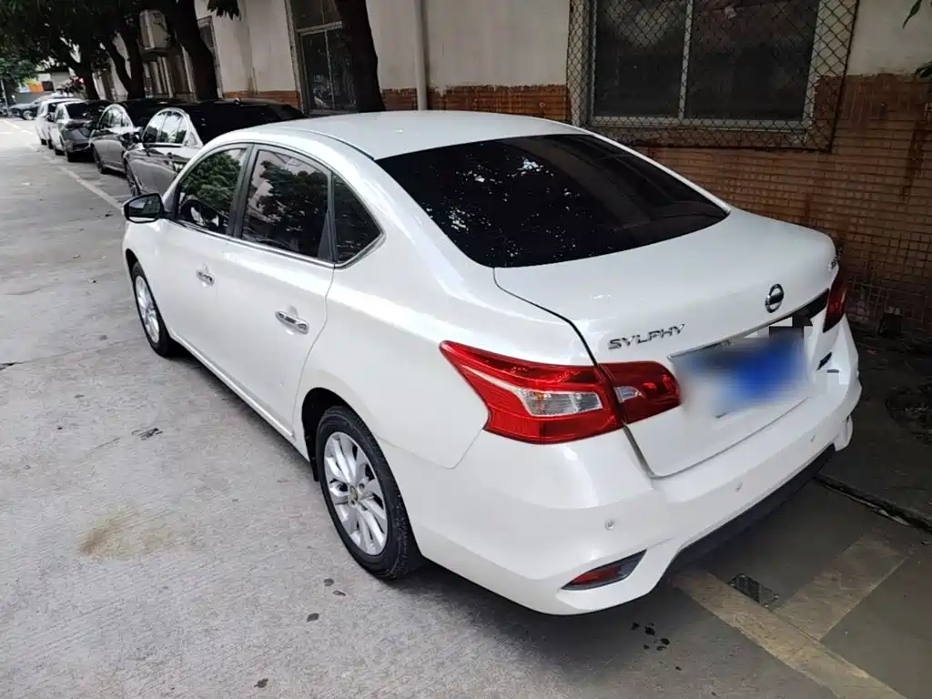Sylphy 1.6 XL CVT Premium