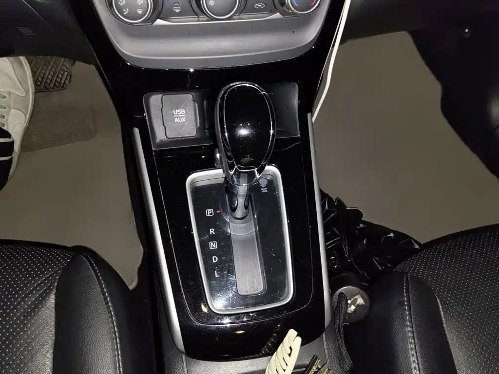Sylphy 1.6 XL CVT Premium