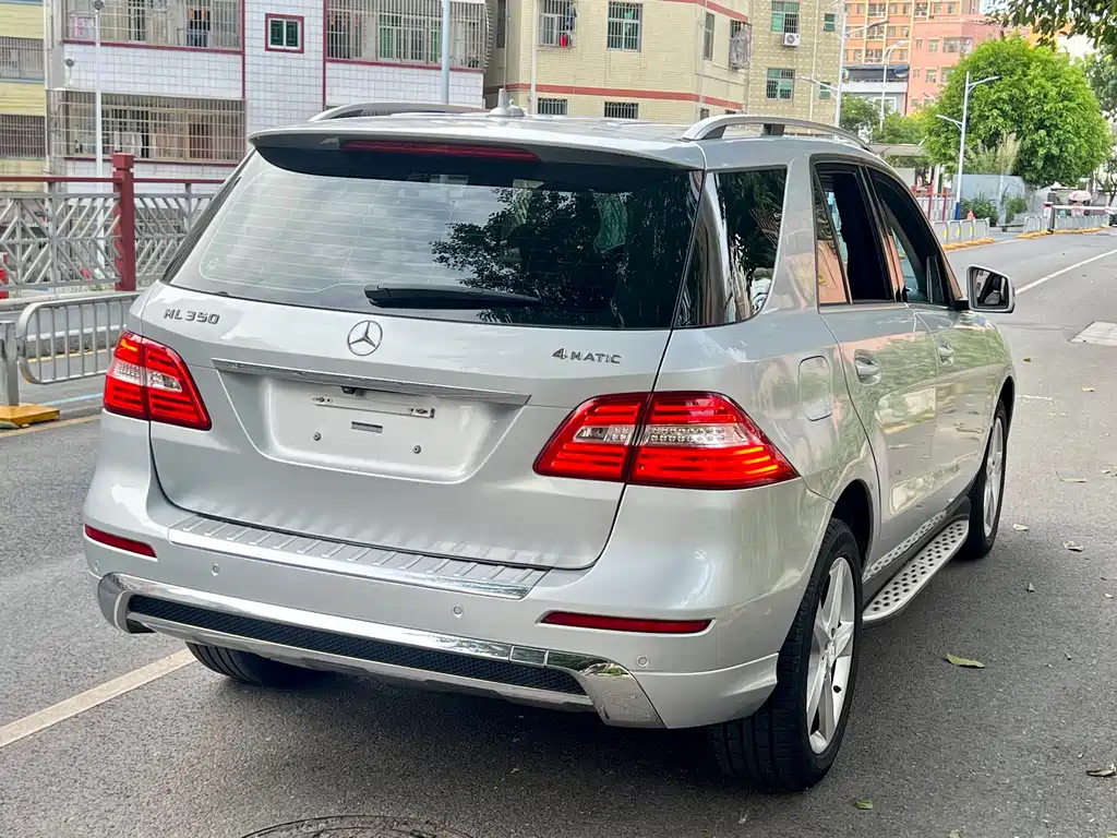 Mercedes-Benz M-Class ML 300