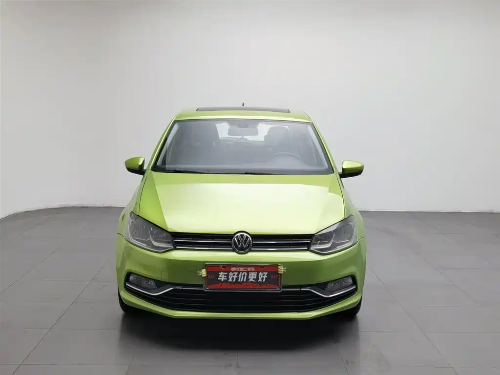 Polo 1.6 L Auto Luxury