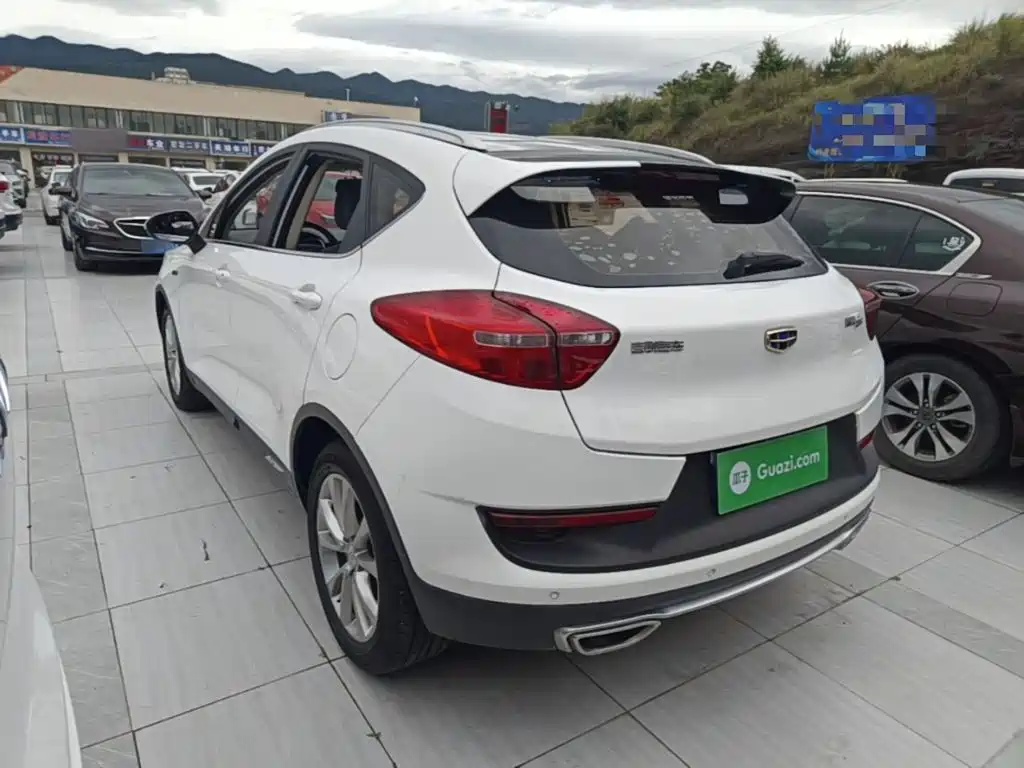 Emgrand GS Sport 1.3 T Manual Leading Style