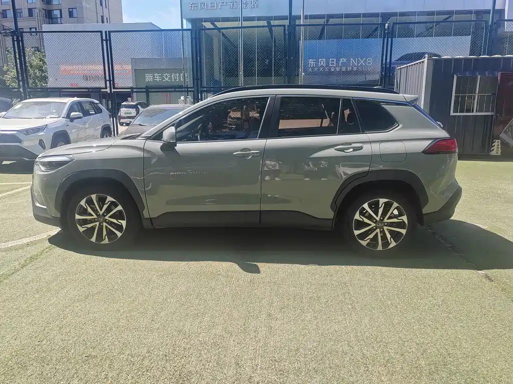 Corolla Cross 2.0 L Flagship