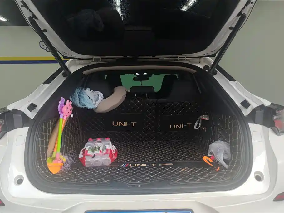 Changan UNI-T 1.5 T Flagship