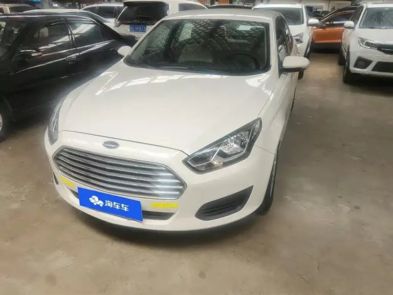 Ford Escort 1.5 L Manual Comfort