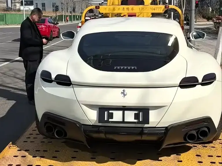 Ferrari Roma 3.9 T V8