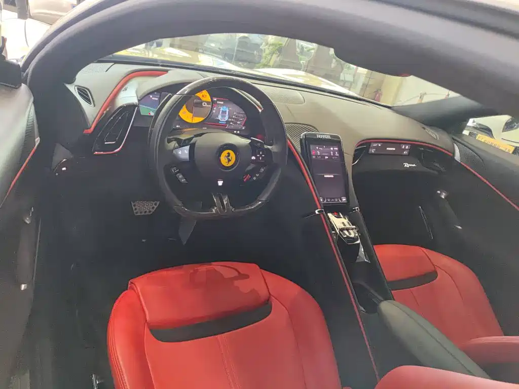 Roma 3.9 T V8