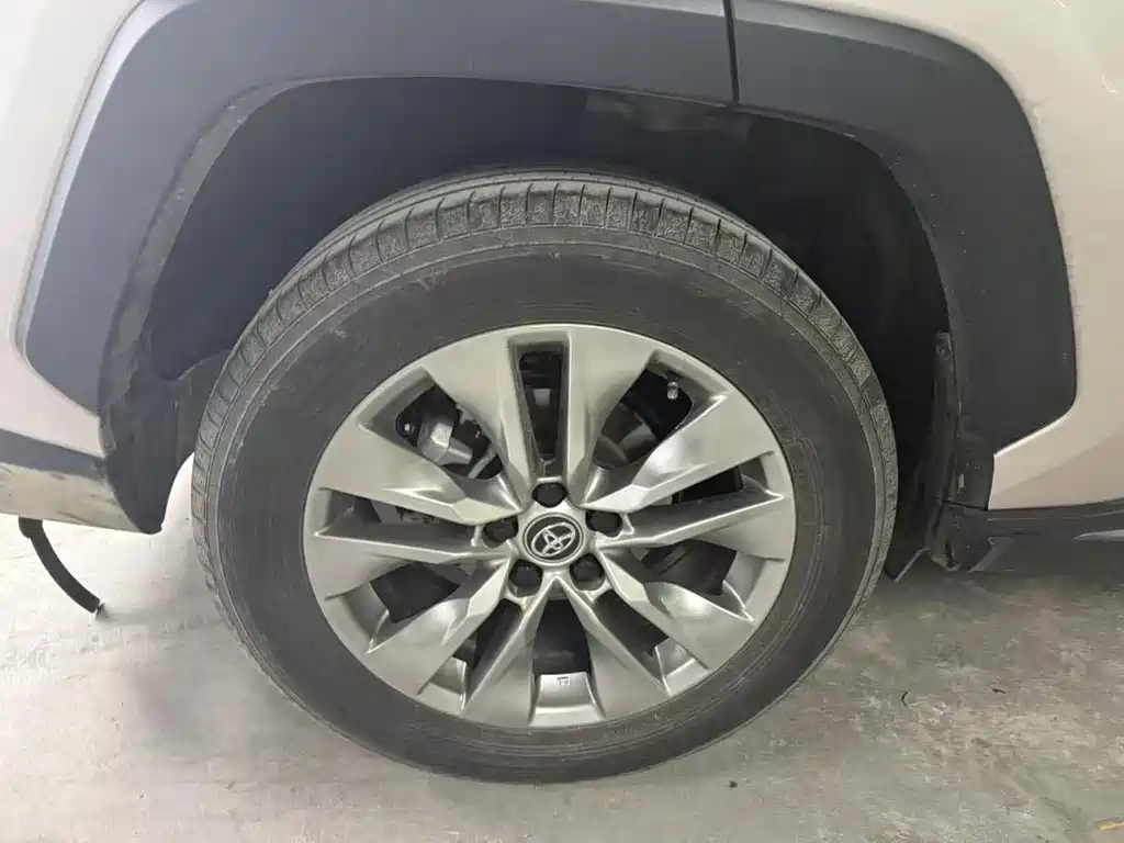 Wildlander 2.0 L CVT 2 WD Urban