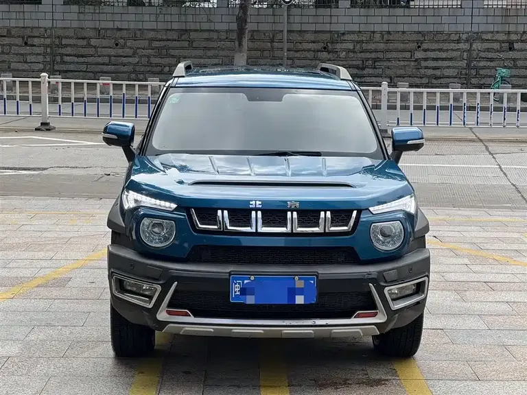 Baic Beijing Offroad BJ20 1.5 T CVT Distinguished