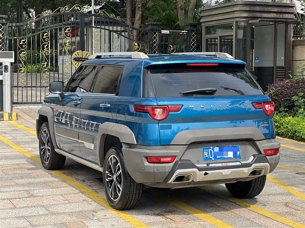 Beijing Offroad BJ20 1.5 T CVT Distinguished