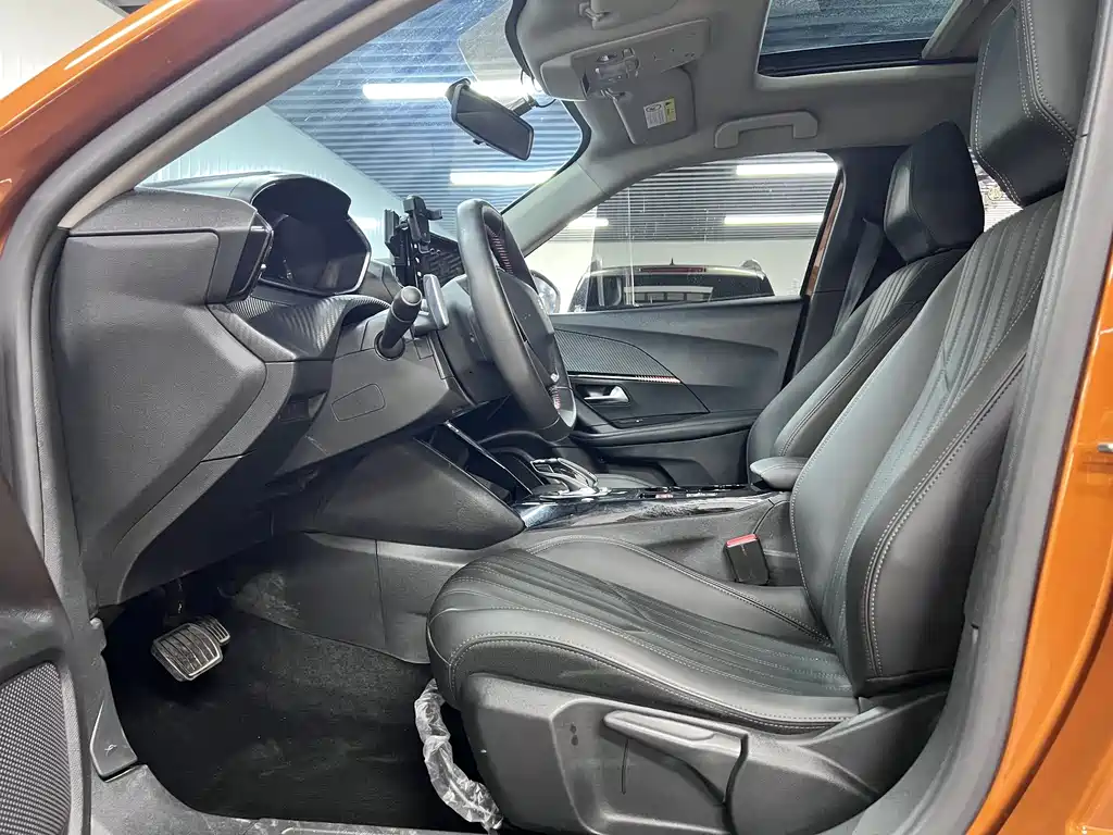 Peugeot 2008 2022 230 THP THE ONE