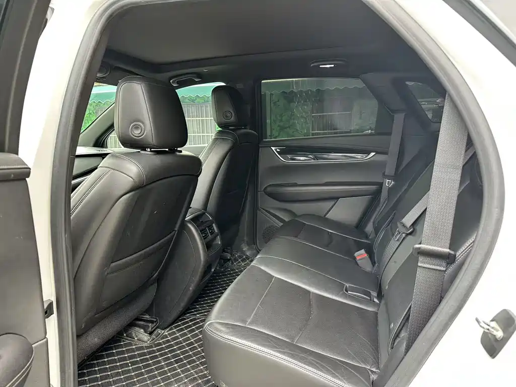 Cadillac XT5 28 T Luxury