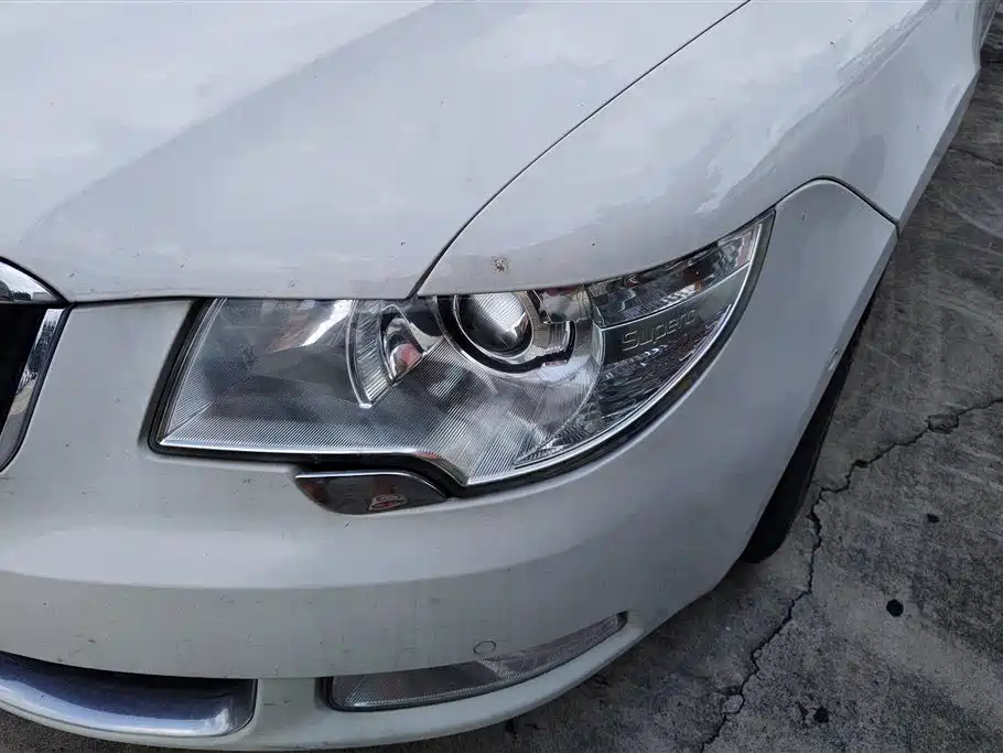 Superb 1.8 TSI Auto Grace