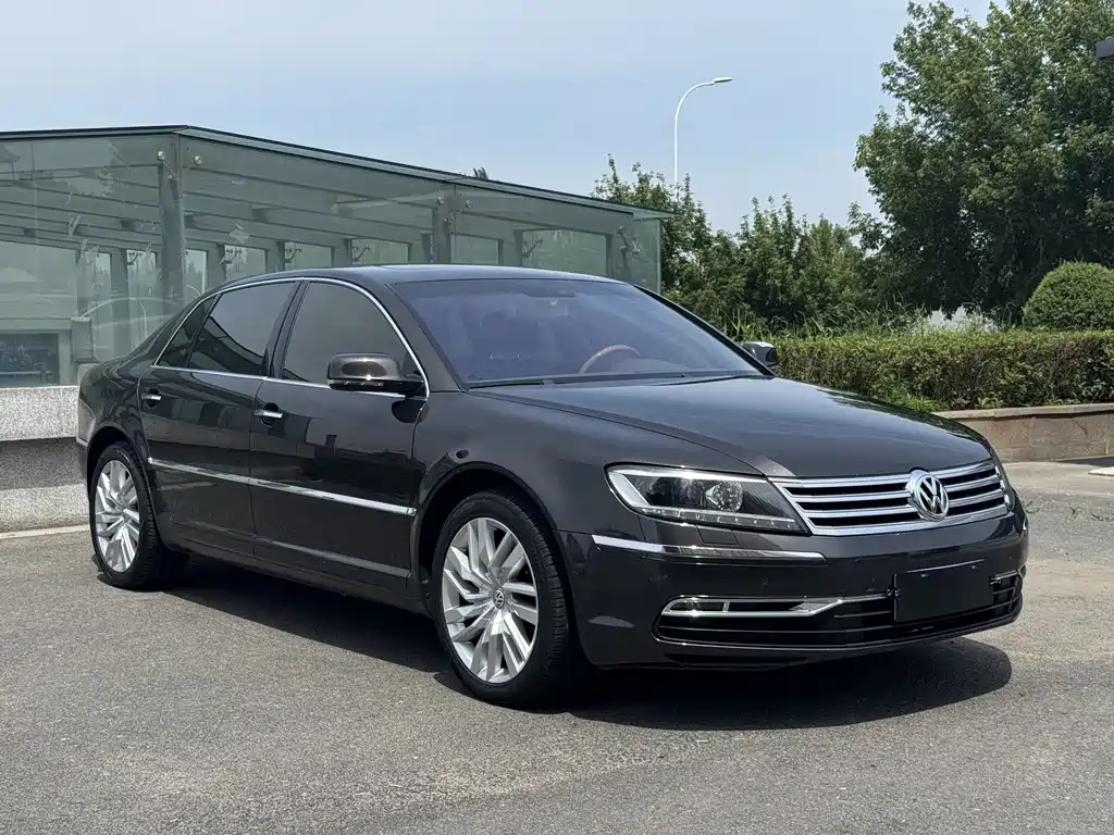 Phaeton 3.6 L V6 5-seat Extended Individual