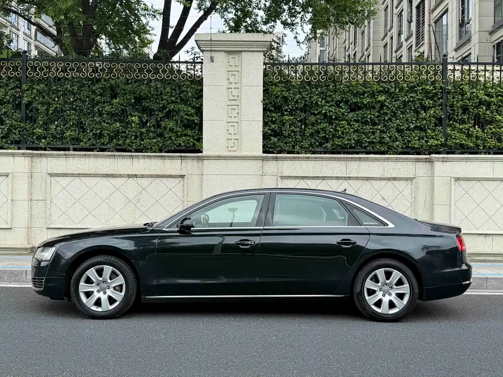 Audi A8 A8 L 3.0 TFSI quattro Comfort 245 kW