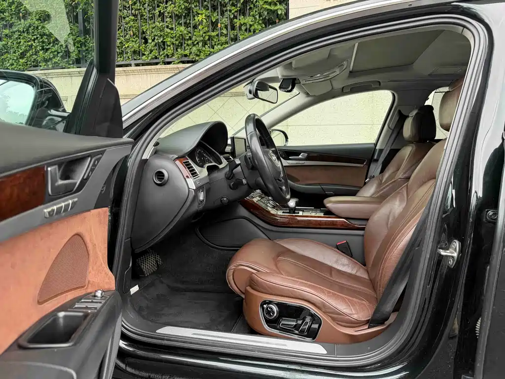 Audi A8 A8 L 3.0 TFSI quattro Comfort 245 kW