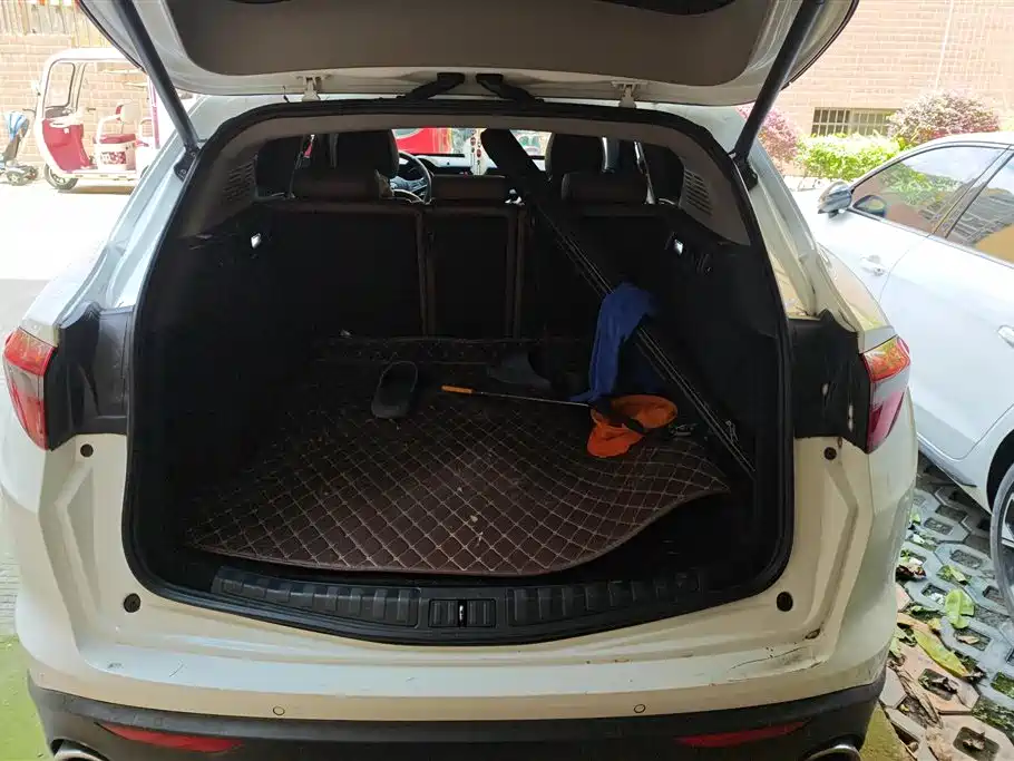 Stelvio 2.0 T 200 HP Elite