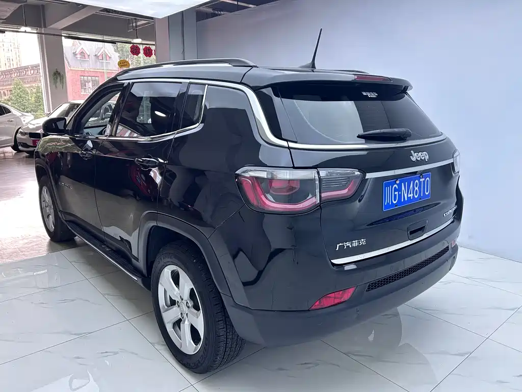 Compass 220 T Auto Elite