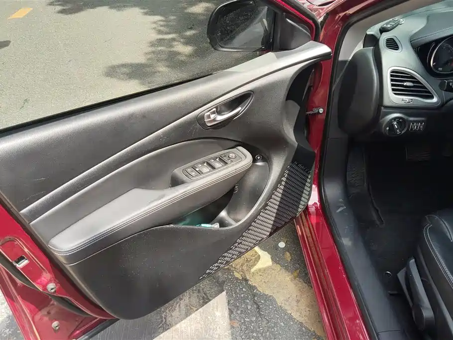 Ottimo 1.4 T Auto Comfort