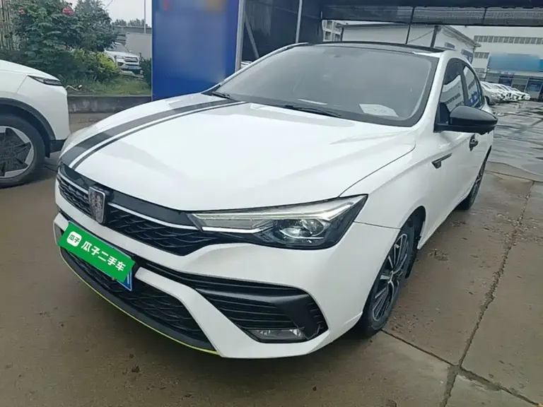 Roewe i5 1.5 L CVT Stellar
