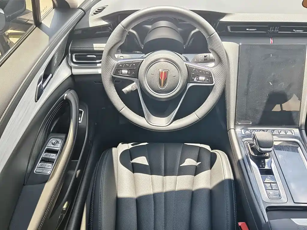 Hongqi H5 1.5 T DCT Flagship Joy