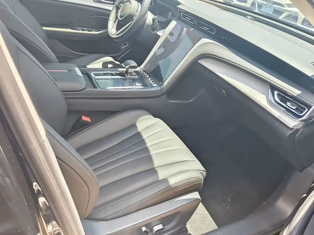 Hongqi H5 1.5 T DCT Flagship Joy
