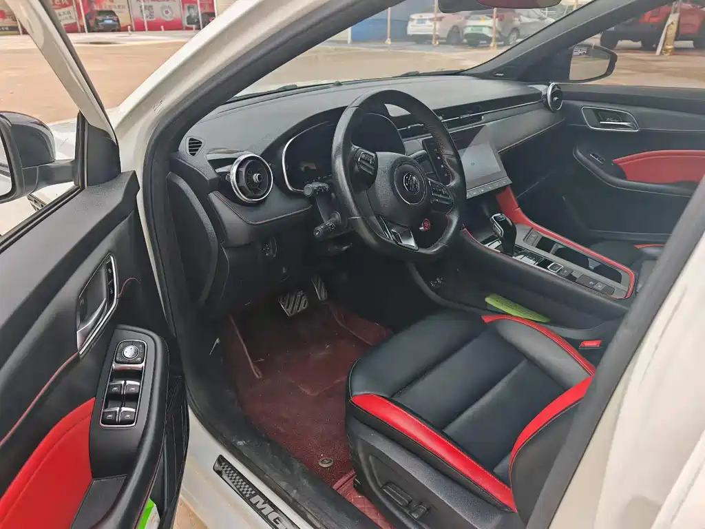 MG6 Pro 1.5 T Auto Leading Trend Luxury