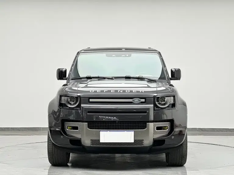 Land Rover Defender 110 3.0 T P400 X-DYNAMIC HSE