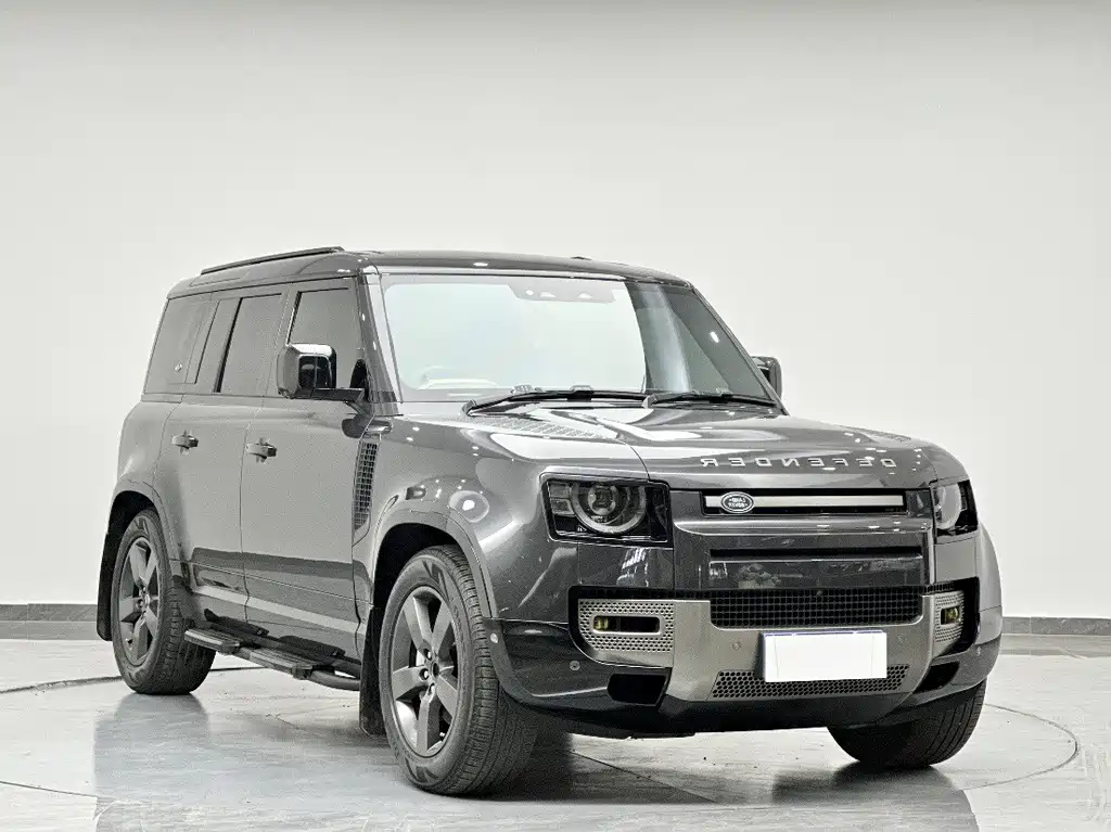 Land Rover Defender 110 3.0 T P400 X-DYNAMIC HSE
