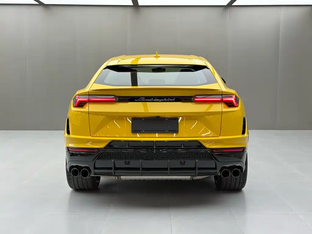 Urus 4.0 T V8 S