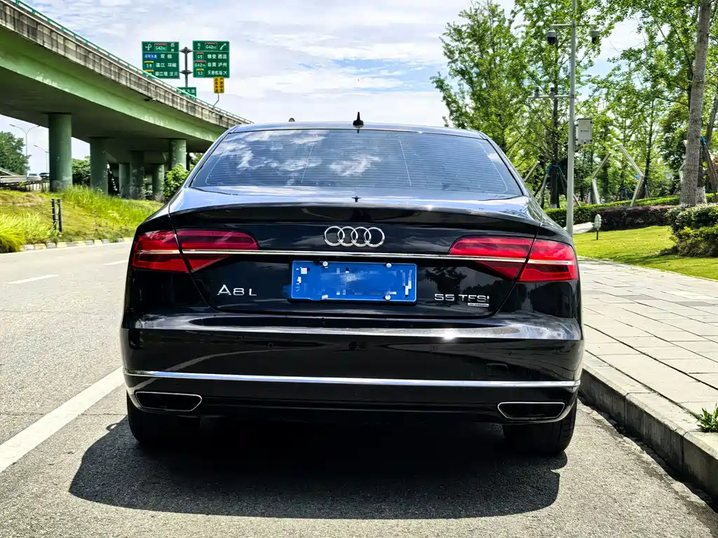 Audi A8 A8 L 45 TFSI quattro Comfort