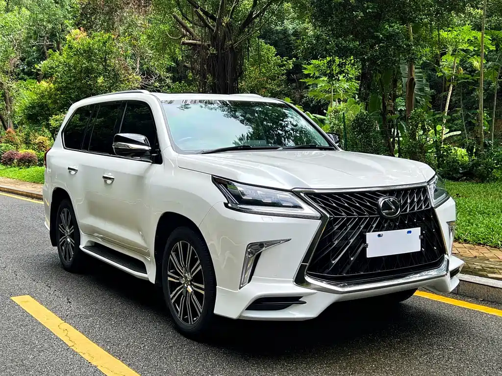 Lexus LX 570 Peak Special Edition