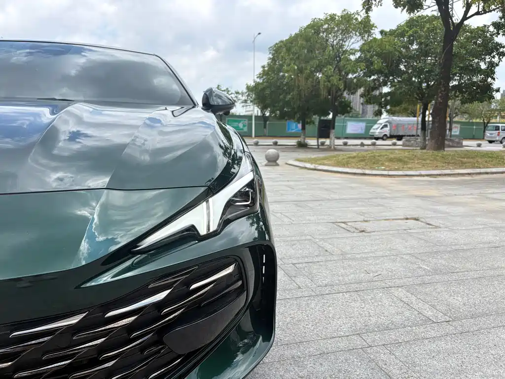 MG7 2.0 T Auto Trophy+ Turbo Dazzling