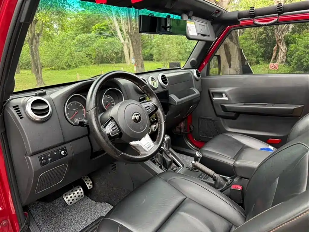 BAIC BJ40 2.3 T Auto 4 WD Premium