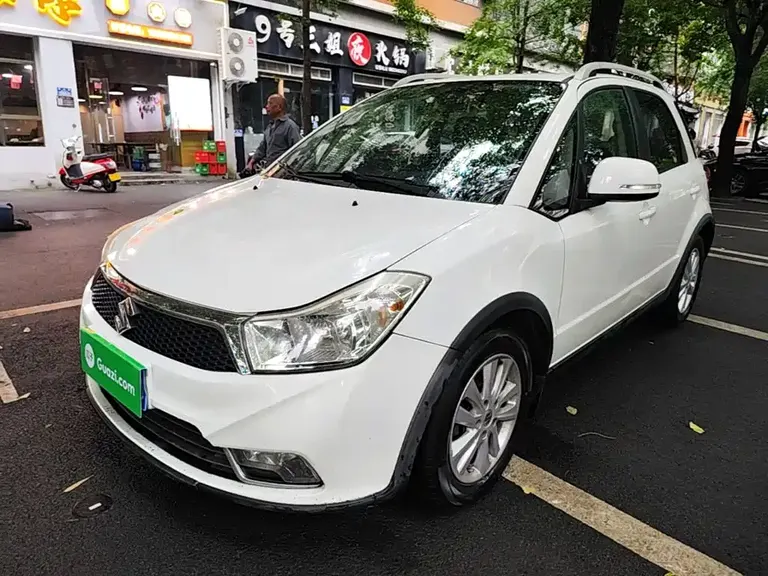 Suzuki SX4 1.6 L Manual Cool Sharp