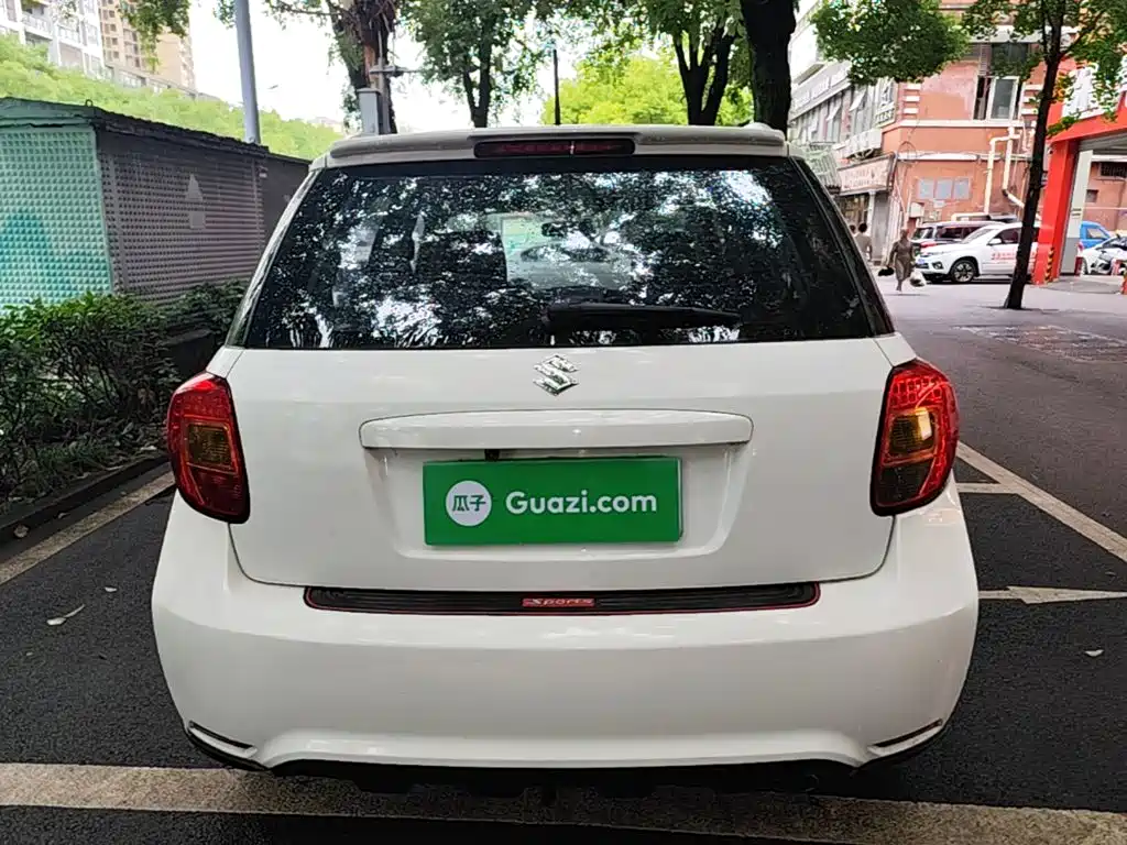 SX4 1.6 L Manual Cool Sharp