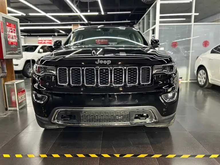 Jeep Grand Cherokee (Import) 大切诺基进口 2018款 3.6 L 高性能四驱版