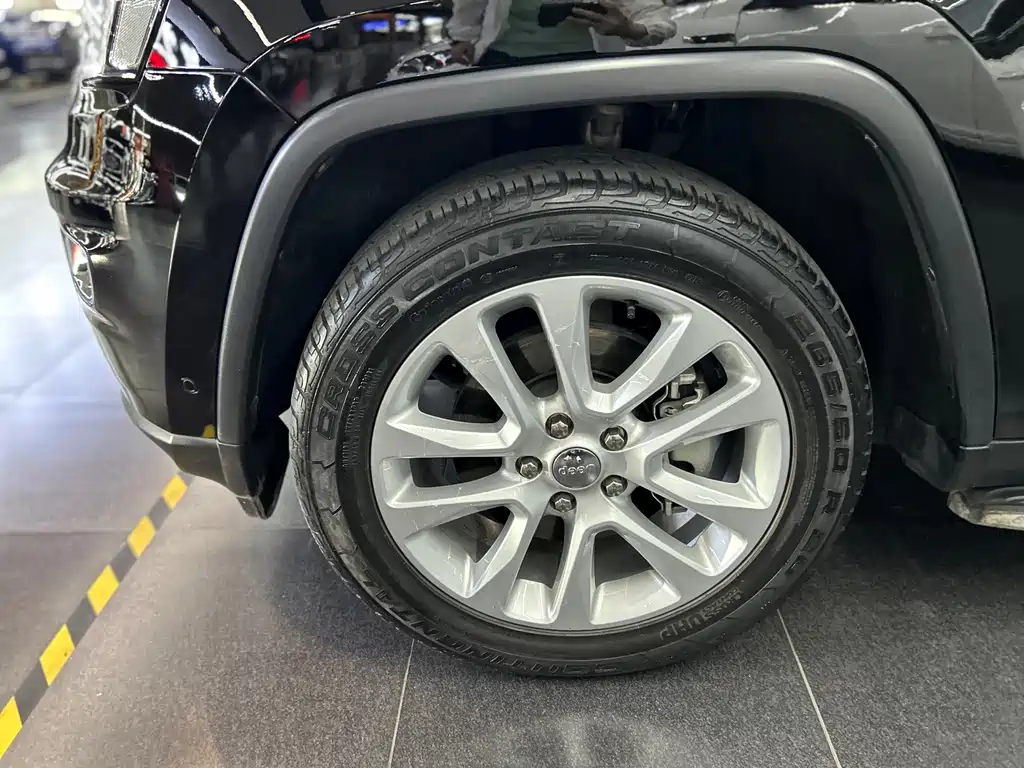 Grand Cherokee (Import) 大切诺基进口 2018款 3.6 L 高性能四驱版